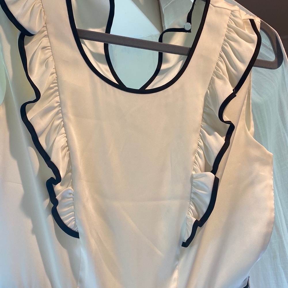 Ladies‎ Dress - Picture 4 of 5